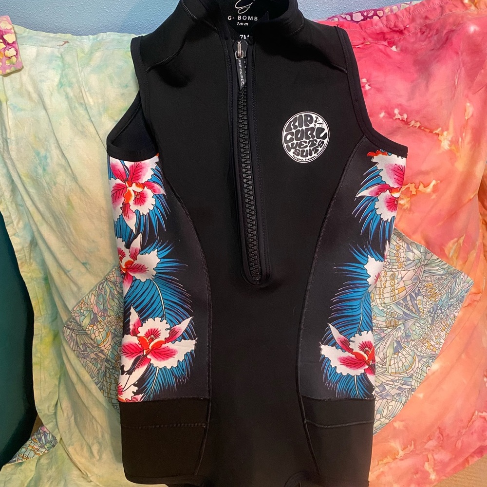 Rip Curl Wet Suit 4